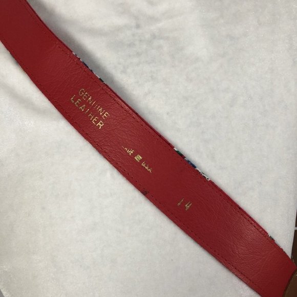 Vintage Leather Belt Red Floral Pattern Brown Leather Buckle Size XS/S - Picture 6 of 6